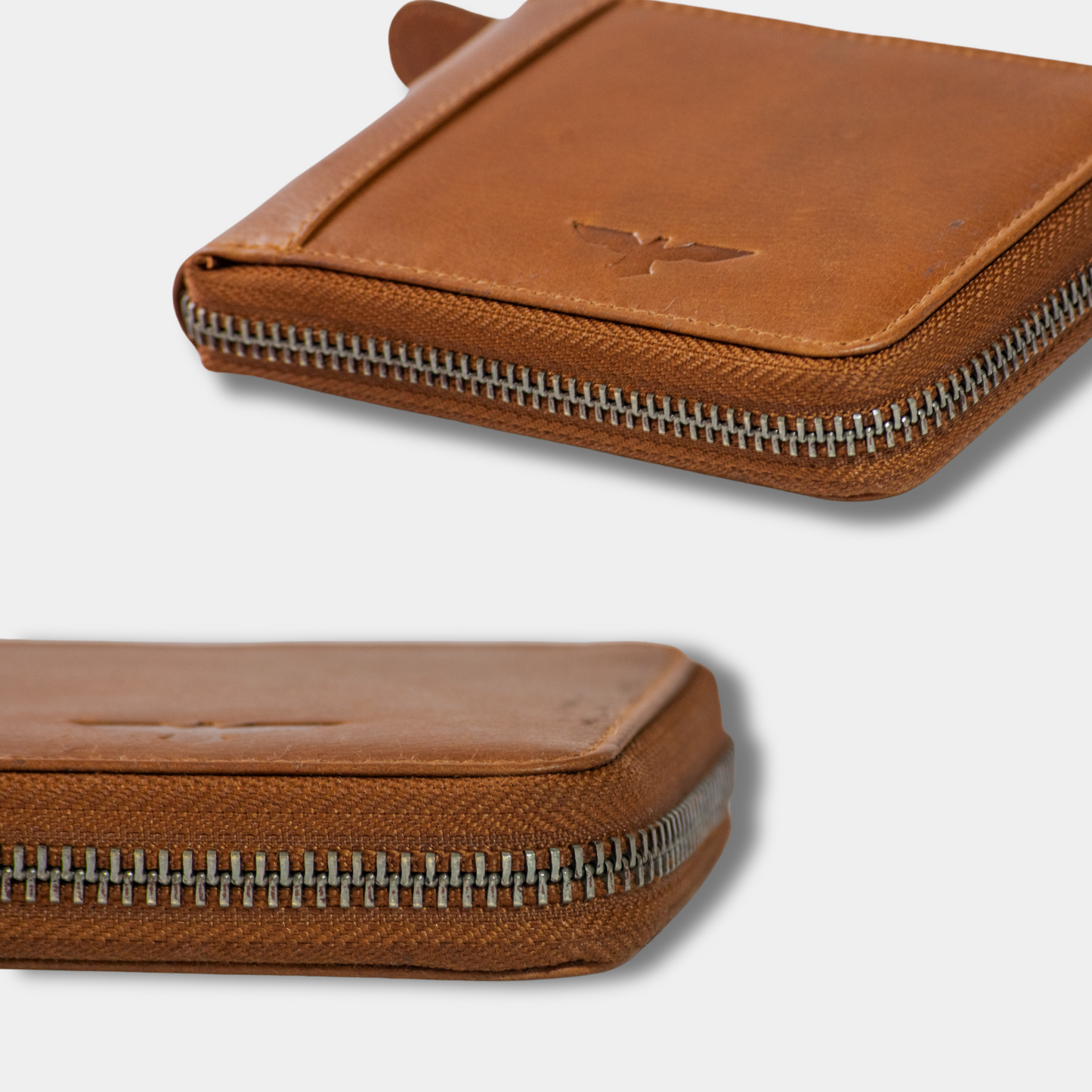 Cartera Zipper de Cuero Camel – Estilo Clásico –