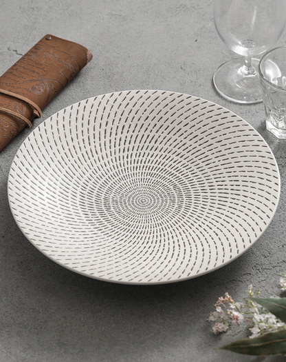 Meteor Shower Pattern Ceramic Plate – Elegant Round Pasta or Dinner Di